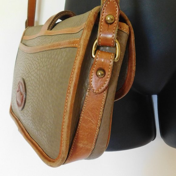 RARE VINTAGE DOONEY & BOURKE ESSEX FLAP BL… - Picture 6 of 16